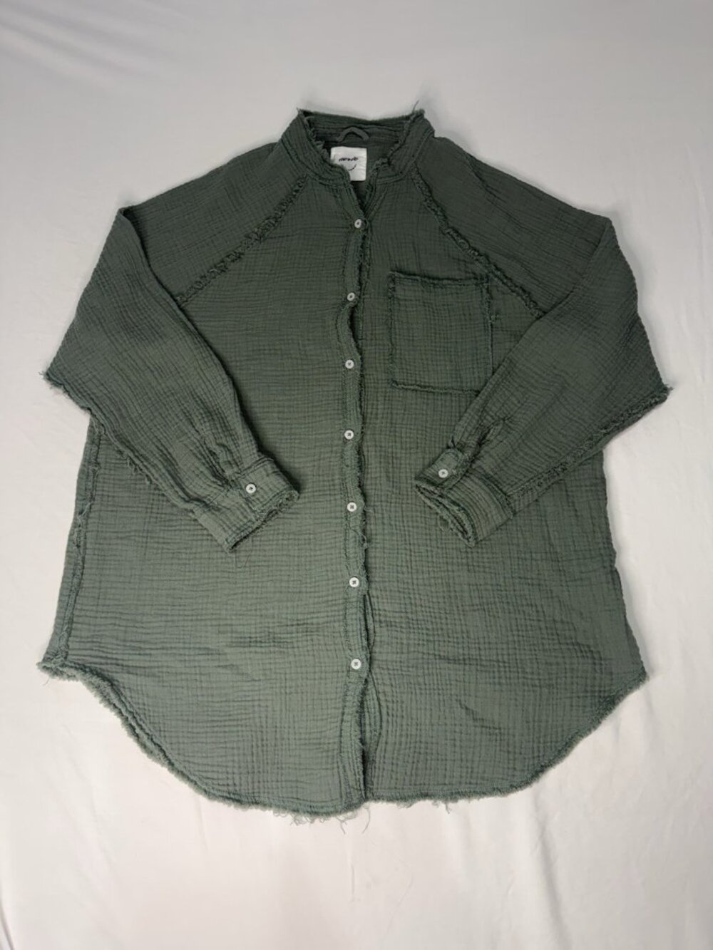 Aerie Women’s Olive Green Cotton Gauze Button Down Shirt Raw Hem Oversized Small